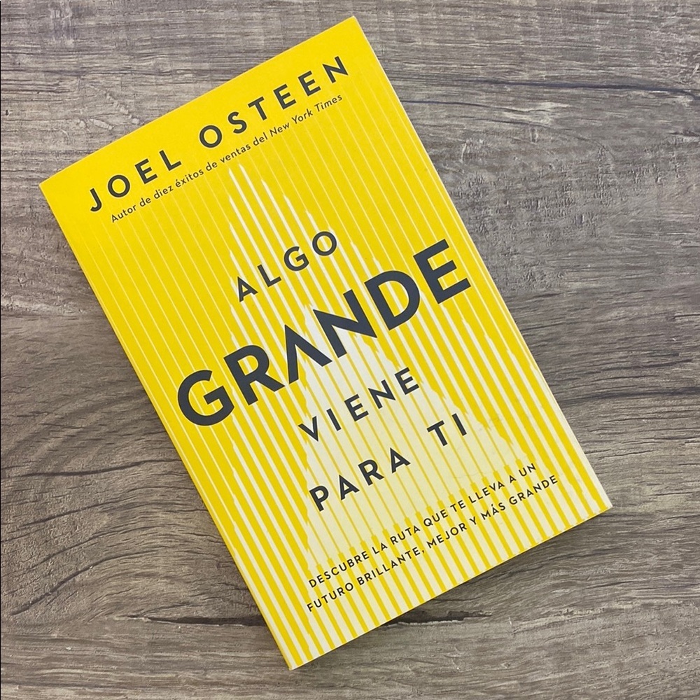 Algo Grande Viene Para Ti by - Yellow Cover
